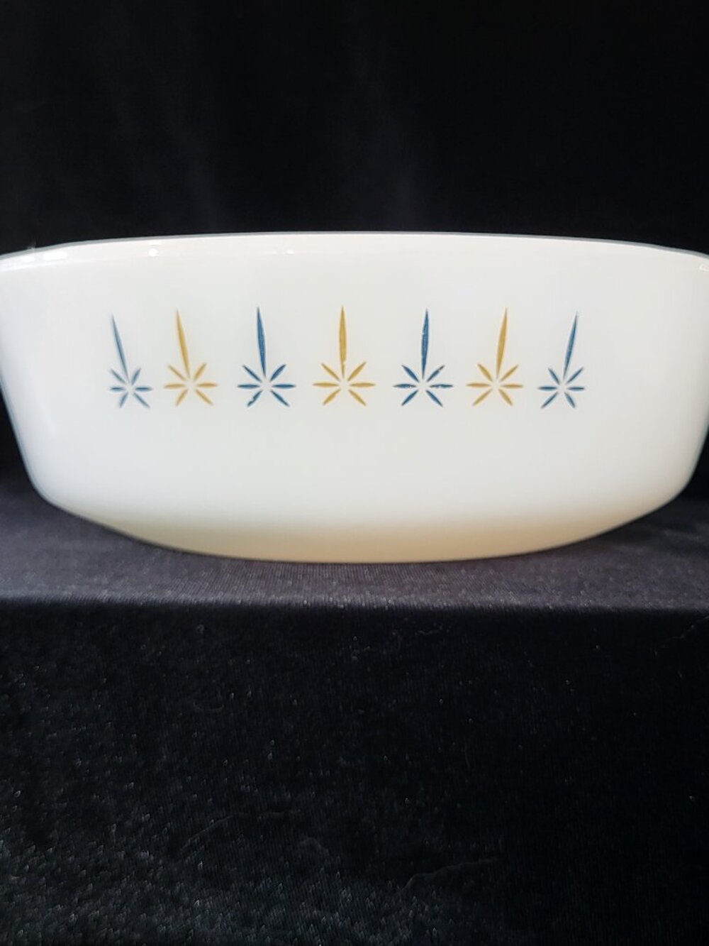 Vintage Fire-King Candle Glow 1.5 Qt Casserole Dish #437 - MCM Atomic Starburst